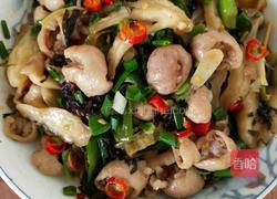 酸辣肥肠的做法图解8