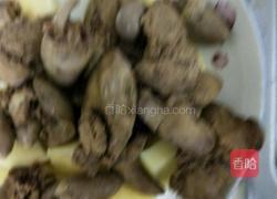 鸡肝炖土豆的做法图解4