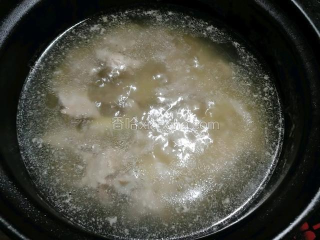 这是炖了一小时十分钟的汤