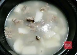 淡菜排骨山药汤的做法图解8