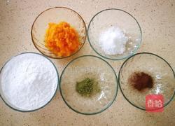 奶香糯米南瓜饼的做法图解1