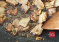 排骨肉炒蒜薹的做法图解9