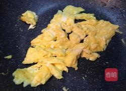西葫芦炒鸡蛋的做法图解5