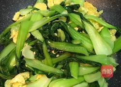油菜炒鸡蛋的做法图解6