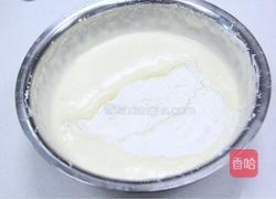 童趣棒棒糖蛋糕的做法图解3