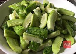 酸辣黄瓜的做法图解3