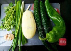 家常小炒时蔬的做法图解1