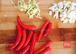 竹笋炒肉的做法图解3