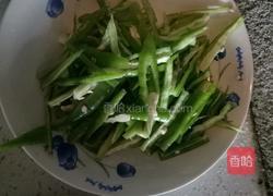 青椒炒豆腐干的做法图解2