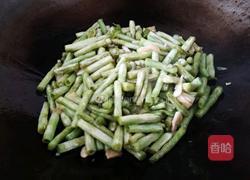 青椒煸豇豆的做法图解13