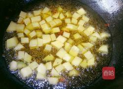 辣子土豆鸡块的做法图解6