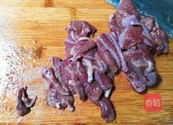 枸杞猪肝汤的做法图解3