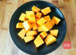 小米南瓜粥的做法图解2