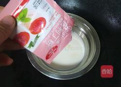 彩虹慕斯蛋糕的做法图解7