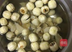 百合银耳糖水的做法图解1