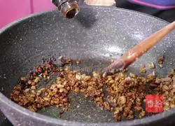 Illustration of how to make crispy tofu 6