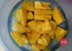 酸甜菠萝排骨的做法图解3