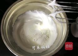 戚风蛋糕的做法图解9