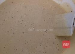 酸奶香蕉松饼的做法图解2