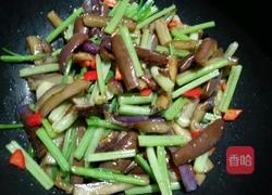 茄子芹菜的做法图解13