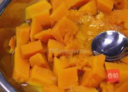 南瓜酸奶浓汤的做法图解3