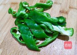 双椒风干猪耳朵的做法图解2