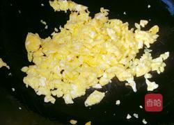 辣椒炒鸡蛋的做法图解5