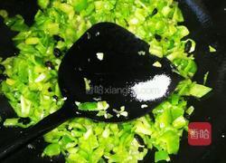 辣椒炒鸡蛋的做法图解7