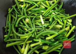 蒜薹炒鸡丁的做法图解9