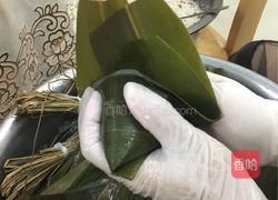 咸蛋五香猪肉粽的做法图解18