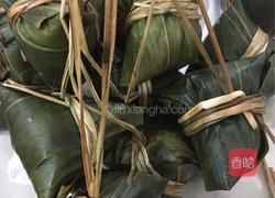 咸蛋五香猪肉粽的做法图解24