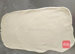 椒盐黑芝麻花卷的做法图解5
