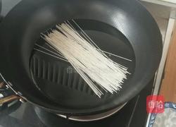 金丝缠腰大虾的做法图解5