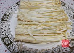 椒盐金针菇的做法图解1