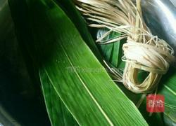 传统四角粽的做法图解4