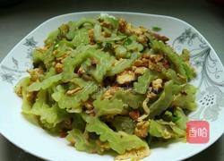 苦瓜炒鸡蛋的做法图解6