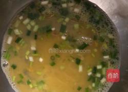 土豆丝鸡蛋饼（快手早餐）的做法图解3