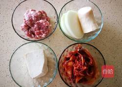 辣白菜饺子的做法图解4