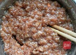 茄汁肉丸包鹌鹑蛋的做法图解1