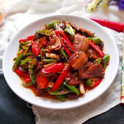 双椒回锅肉的做法[图]
