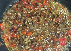 秘制麻辣牛肉酱的做法图解7