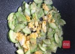 西葫芦炒鸡蛋的做法图解10