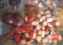 香菇花生炖猪蹄的做法图解17