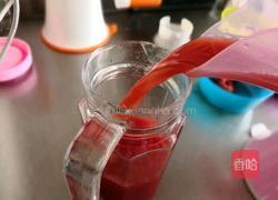 纯天然西瓜汁果冻儿的做法图解3