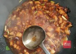 Pineapple Braised Pork Recipe Illustration 4