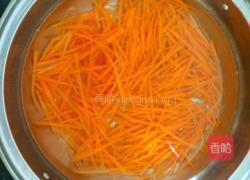 金针菇炒胡萝卜的做法图解7