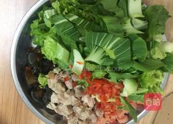 皮蛋瘦肉粥。的做法图解1