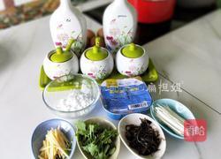 酸辣银鱼羹的做法图解1