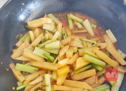 芹菜土豆条的做法图解5