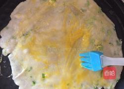 蛋香葱油饼的做法图解8